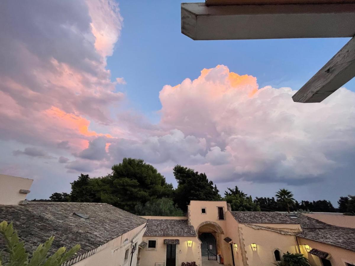 Chiusa Di Carlo Agriturismo Avola Zewnętrze zdjęcie